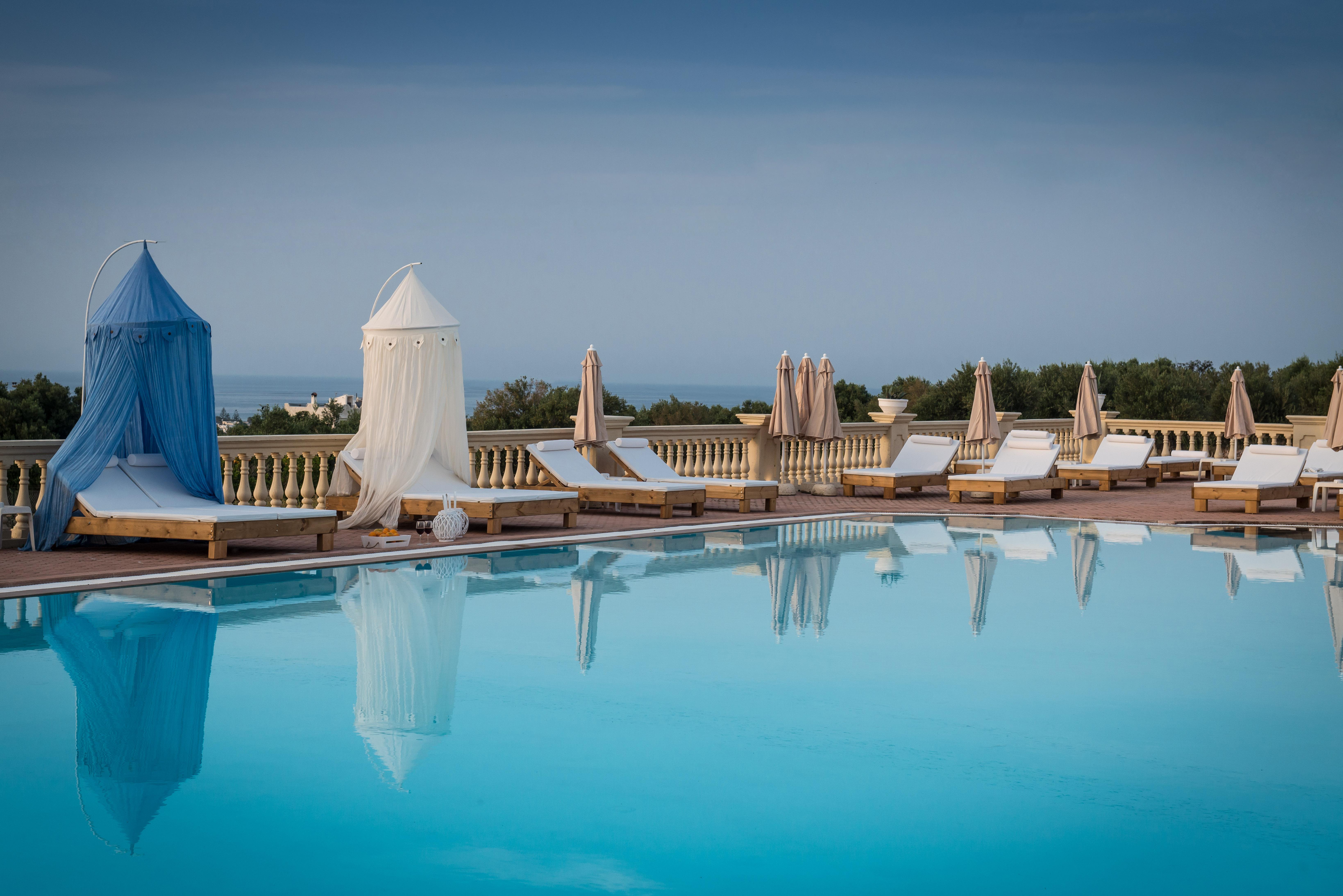 Notos Heights Hotel & Suites Malia  Bagian luar foto